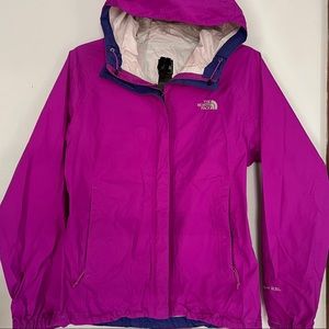 The North Face Women’s Hyvent Jacket Small Fuchsia Purple